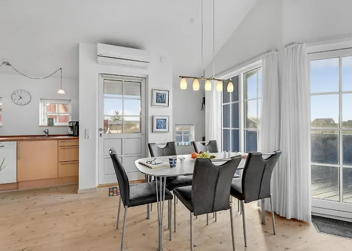 Amazing In With Wifi Casa vacanze Hvide Sande